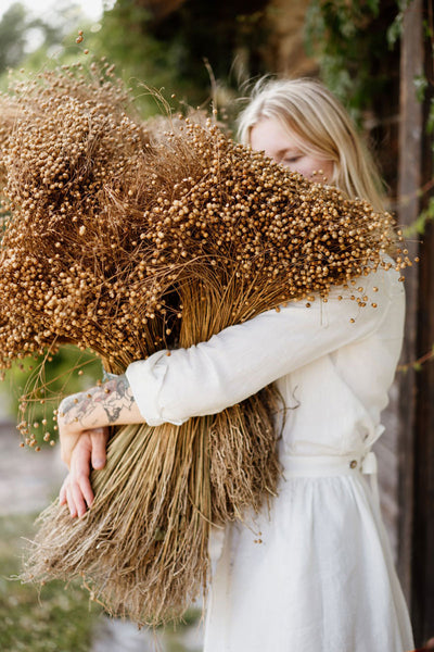 How Linen Fabric is Made: In-Depth Guide