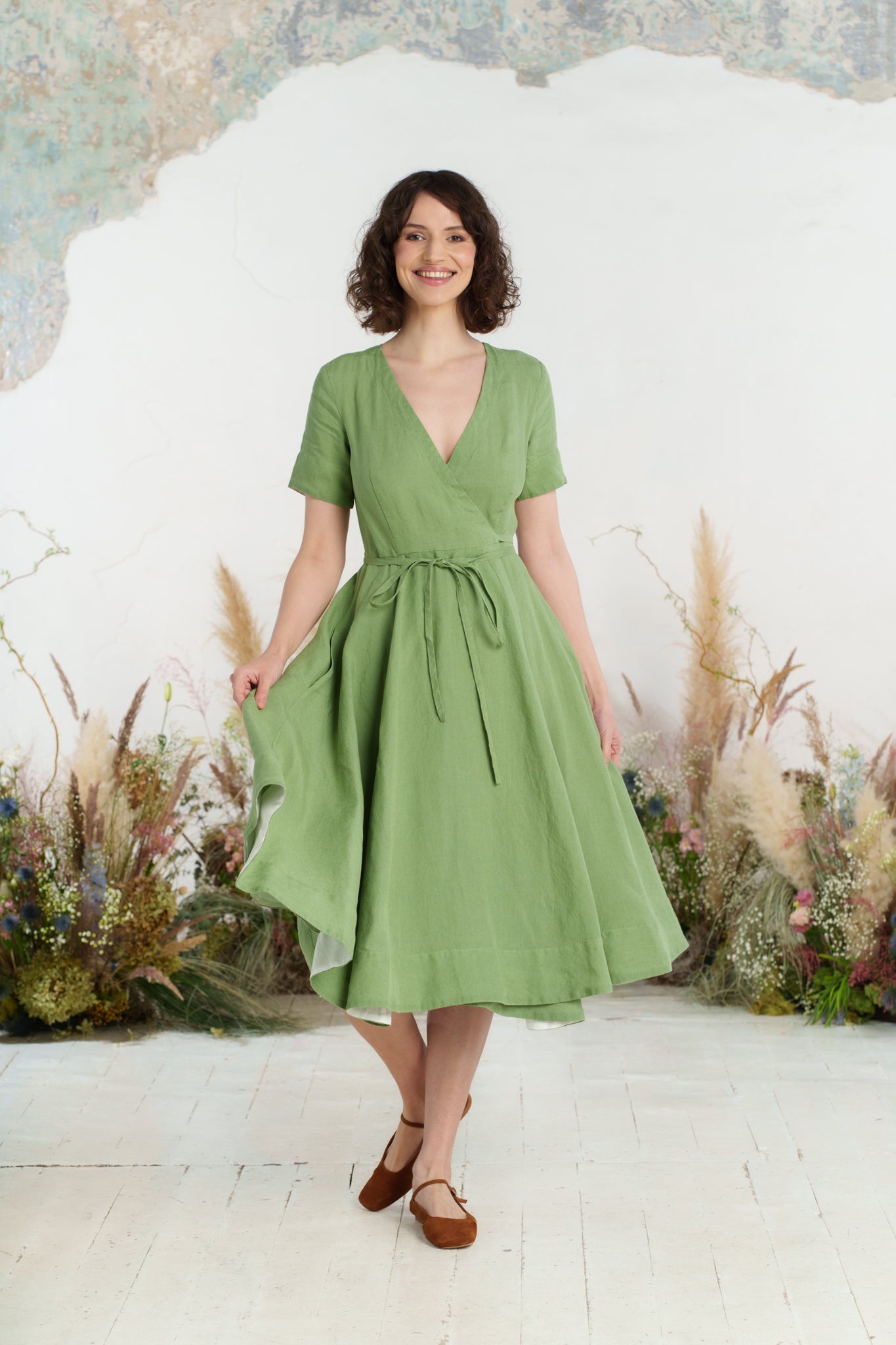 Wrap Dress, Short Sleeve, Matcha Latte
#color_matcha-latte