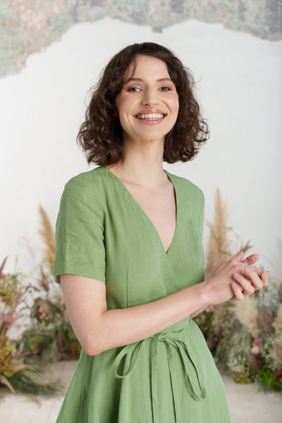 Wrap Dress, Short Sleeve, Matcha Latte
#color_matcha-latte