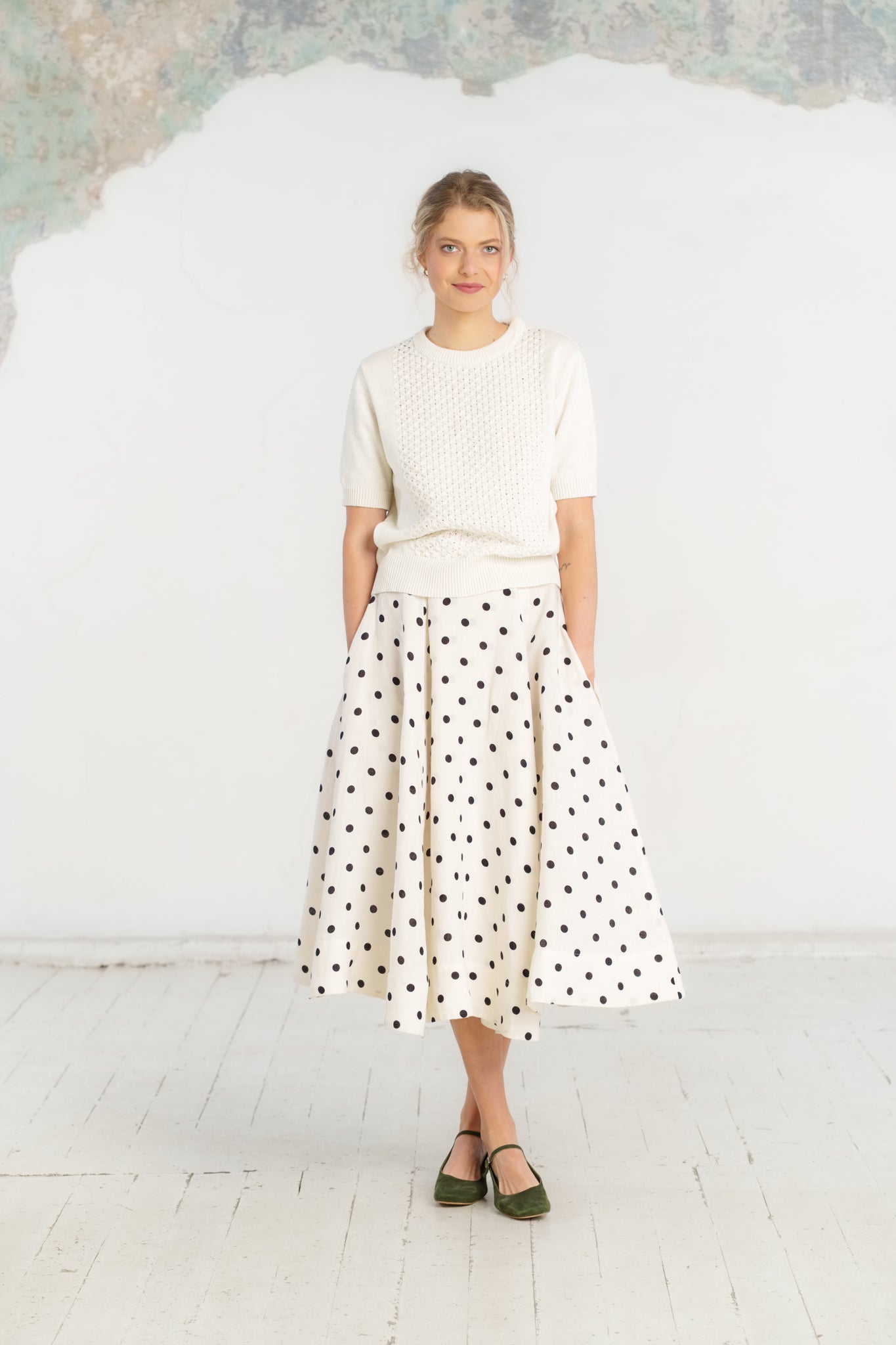 Elaine Top, Short Sleeve, White Magnolia #color_white-magnolia