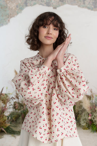 Clementine Shirt, Long Sleeve, Mon Chéri
#color_mon-cheri
