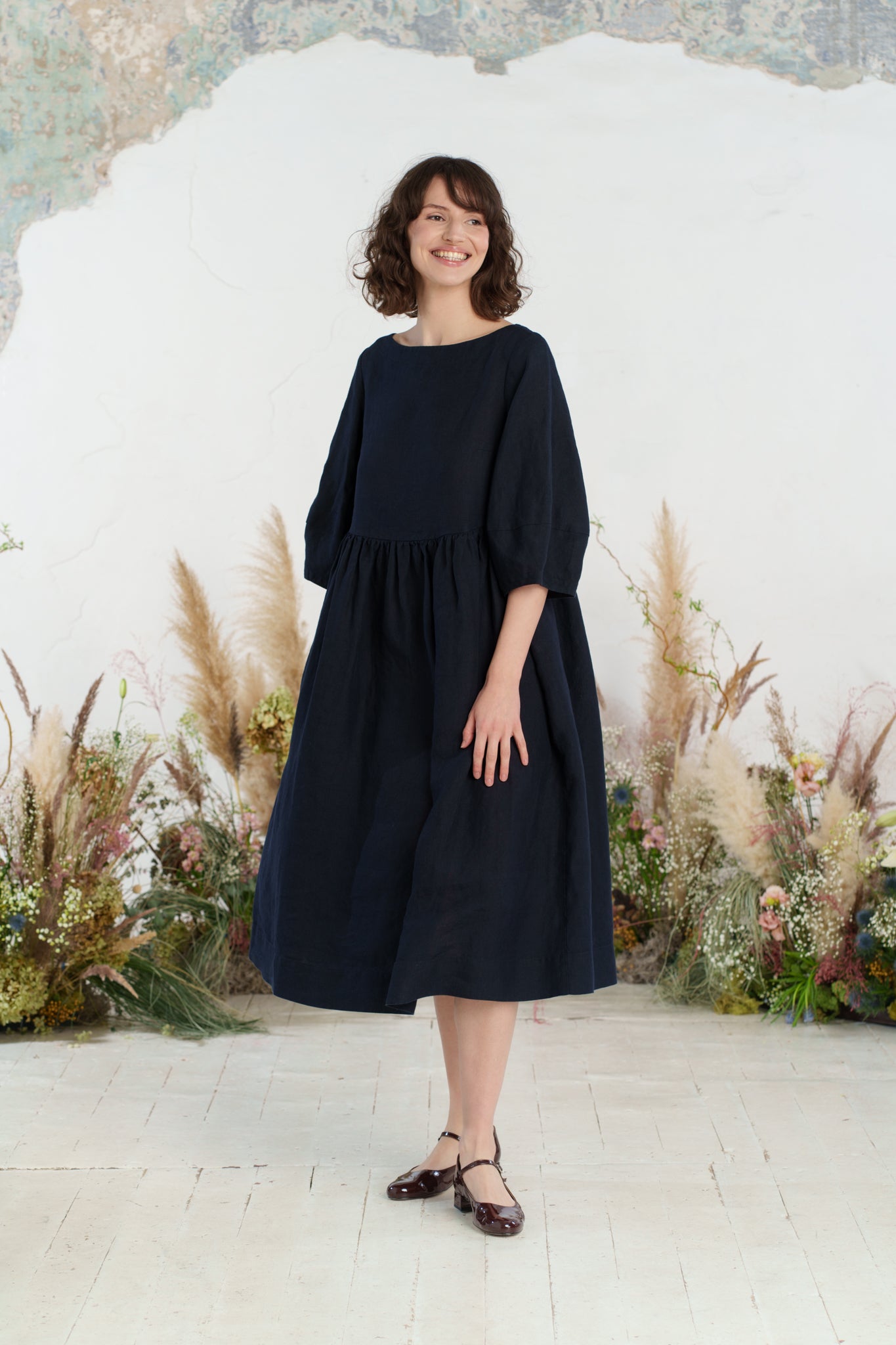 Smock Gaia Dress, 3/4 Sleeve, Night Navy
#color_night-navy