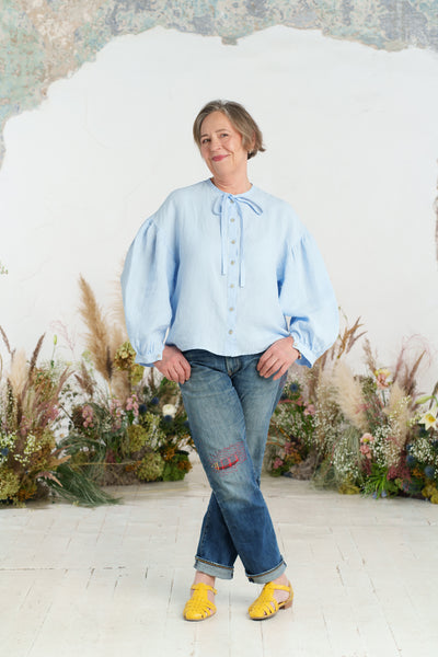 Clementine Shirt, Long Sleeve, Skye Blue
#color_skye-blue