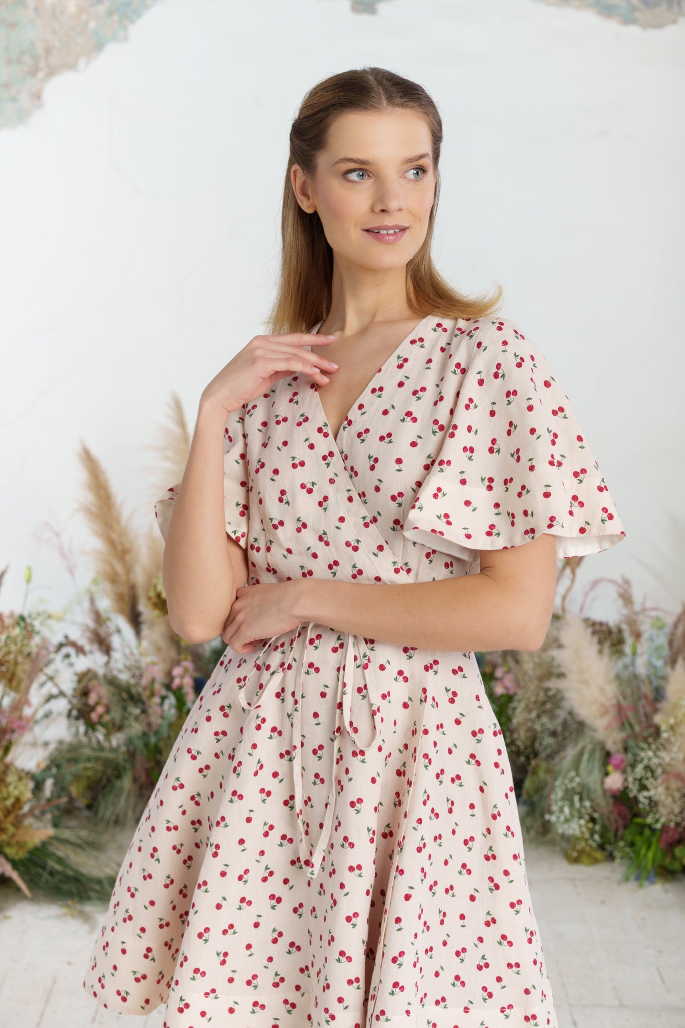 Mini Wrap Dress, Butterfly Sleeve, Mon Chéri
#color_mon-cheri