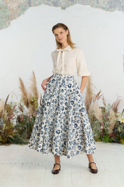 Maxi Wrap Skirt, Ink Rose
#color_ink-rose