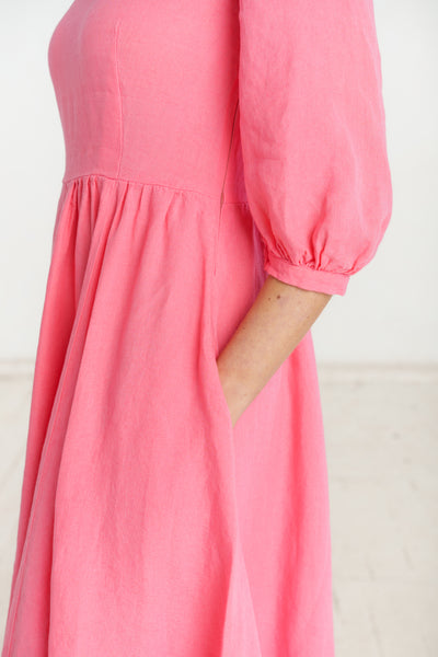 Carmen Dress, 3/4 Sleeve, Peony Pop
#color_peony-pop