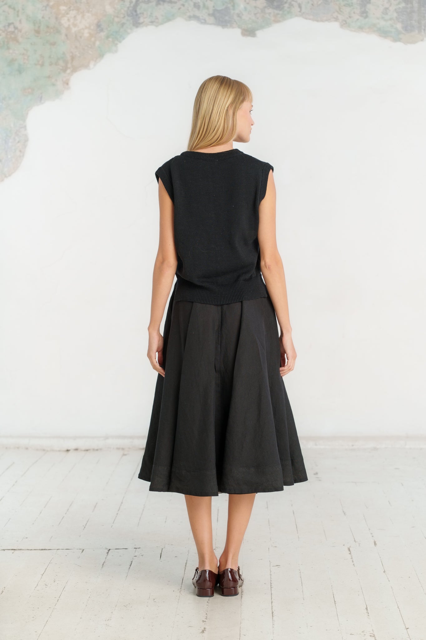 Elaine Vest, Sleeveless, Black Pansy #color_black-pansy