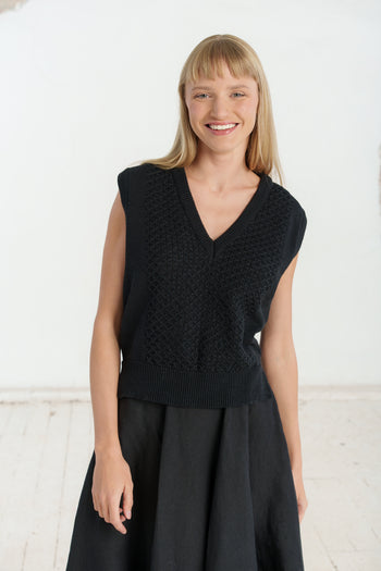 Elaine Vest, Sleeveless, Black Pansy #color_black-pansy