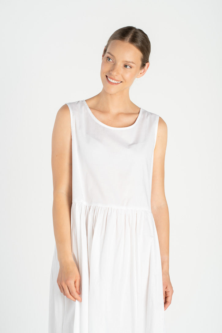 Petticoat, Sleeveless, White Magnolia
#color_white-magnolia
