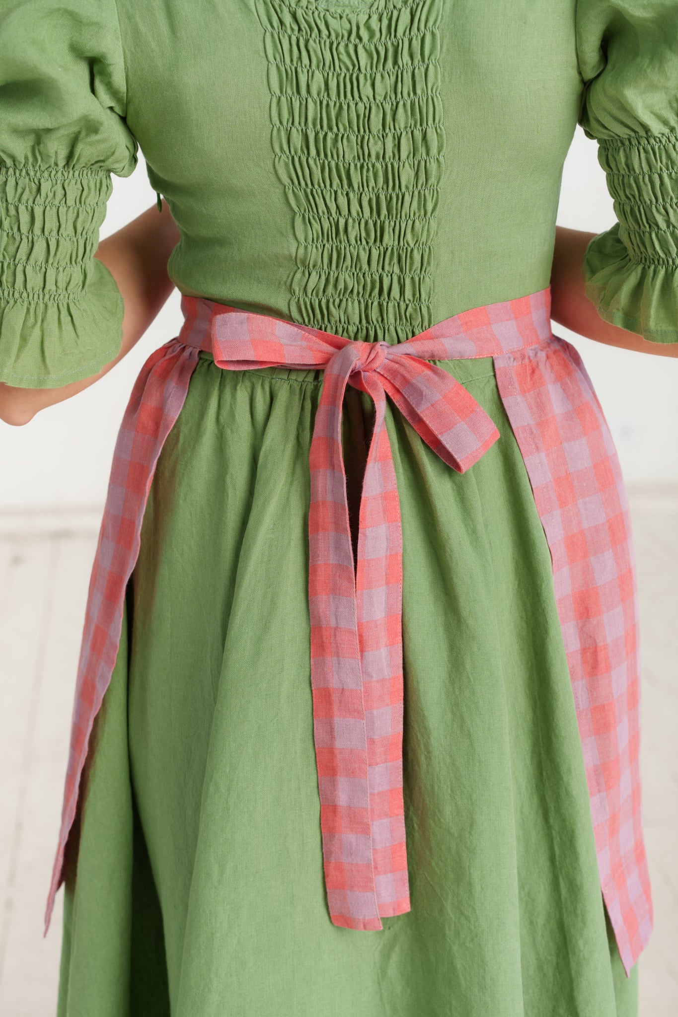 Meadow Apron, Pink Gingham#color_pink-gingham