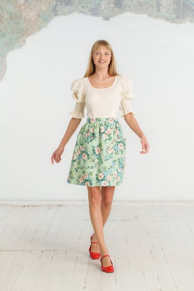 Meadow Apron, Wild Bloom #color_wild-bloom
