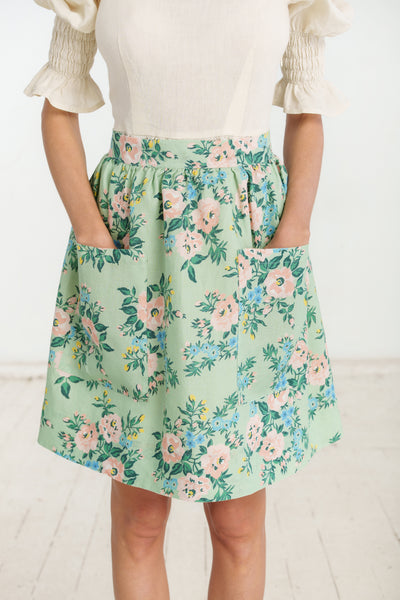 Meadow Apron, Wild Bloom #color_wild-bloom