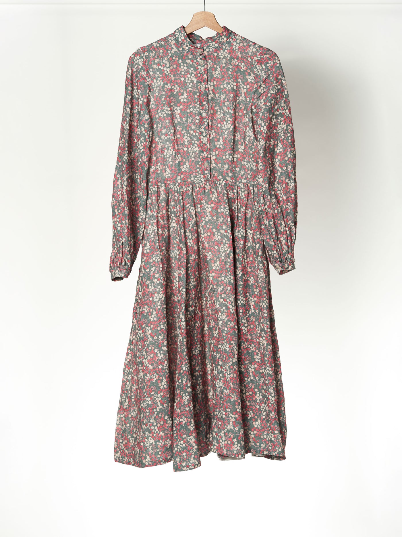 Sophie-Kleid mit Ditsy Floral, ohne Kragen, lange Ärmel
