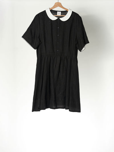 Mini-Klassikerkleid, Black Pansy, Kurzarm mit weißem Kragen
