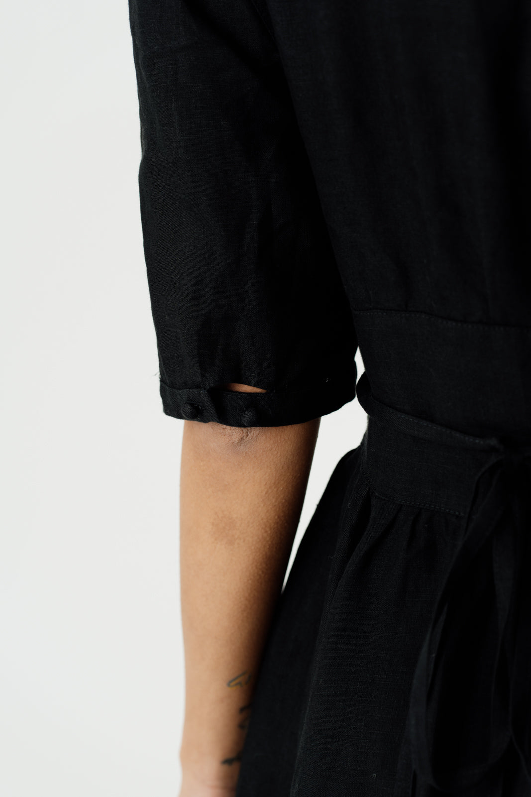 Diane Dress, Puffed Sleeve, Black Pansy#color_black-pansy