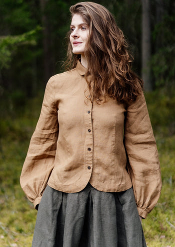 Tailored Sophie Shirt, Long Sleeve, Hemp - Son de Flor#color_camel-brown
